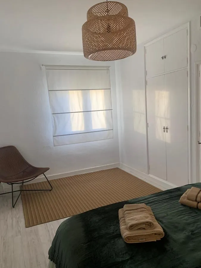 Apartamento Hidden Gem Nereidas Beach Con Ascensor Cádiz España